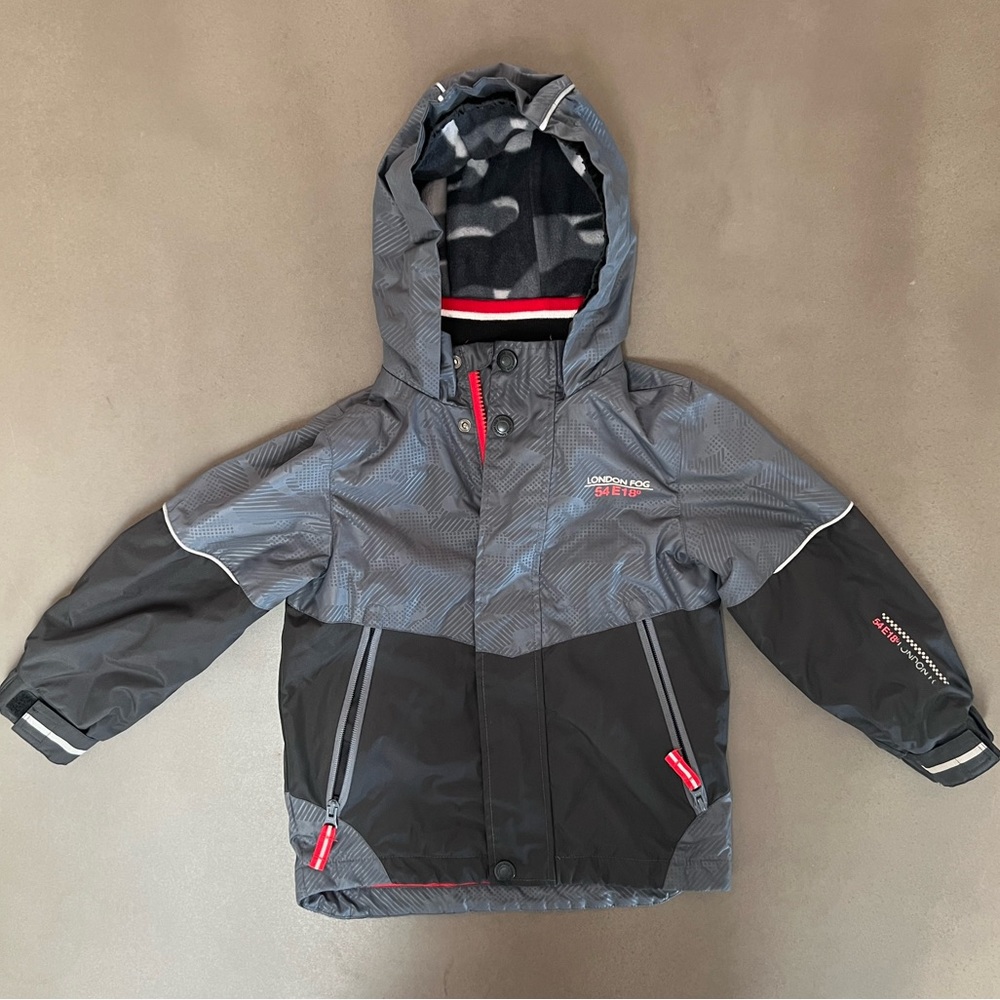 London Fog Coat - Picture 1 of 9